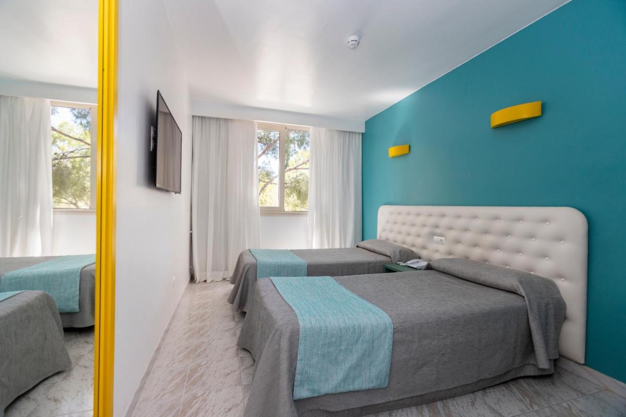 Sotavento Club Apartments - Adults Only Magaluf  Room photo